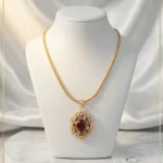 Elegant Short Pendant Chain 1