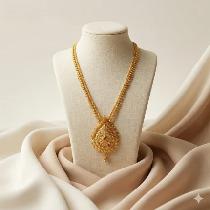 Golden Essence Necklace 1